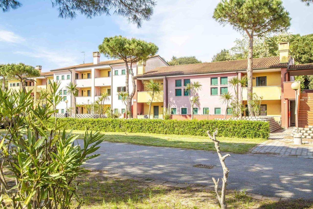 Tize Village Rosolina Buitenkant foto
