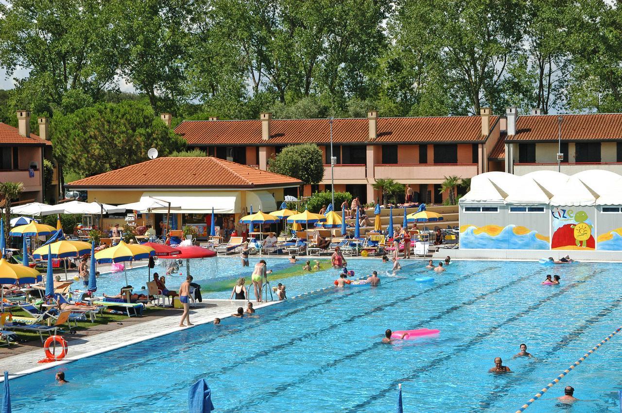 Tize Village Rosolina Buitenkant foto