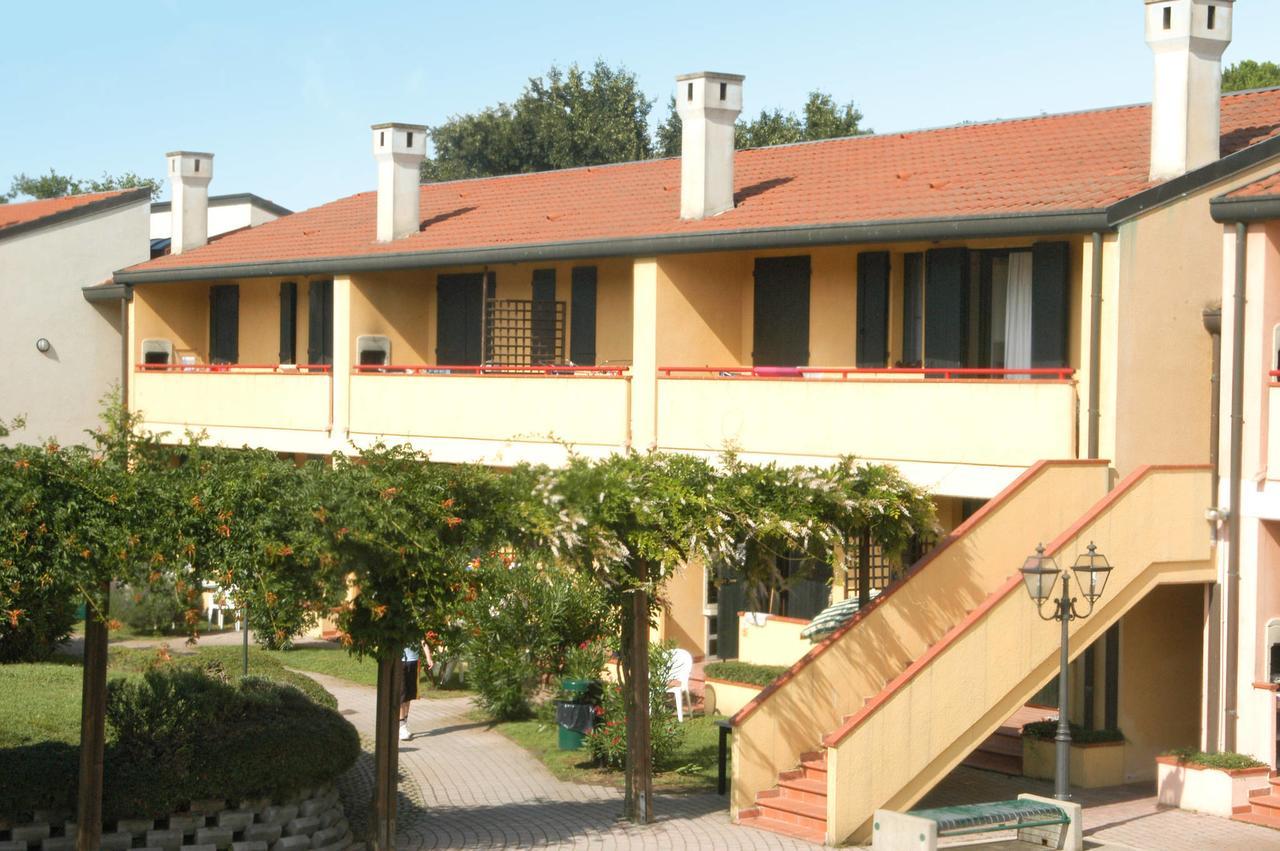 Tize Village Rosolina Buitenkant foto